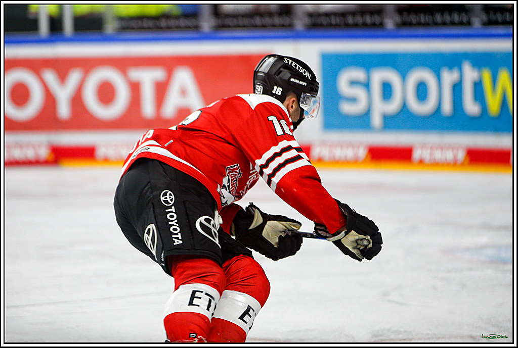 PENNY DEL; Koelner Haie- Red BUll Muenchen; Koeln, 08.11.2022